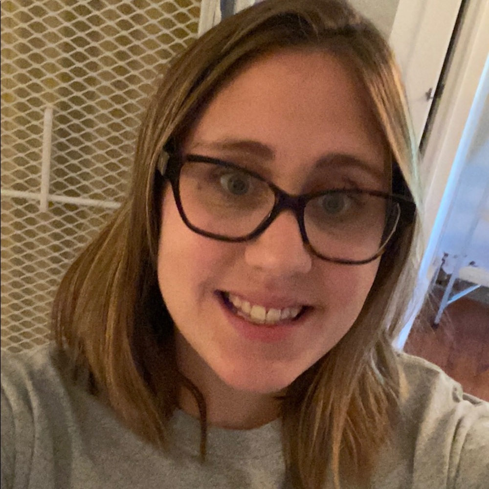 Meet your Posher, Lindsey